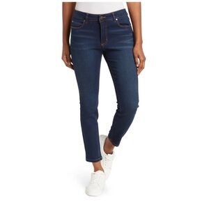 Tahari Blue Dark Wash High Rise Jeans